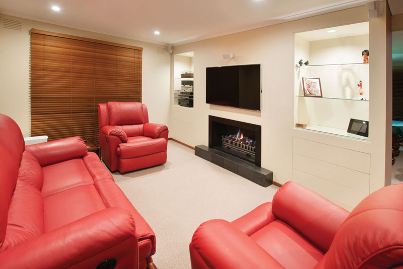 Real Flame Gas Fireplace Elegance